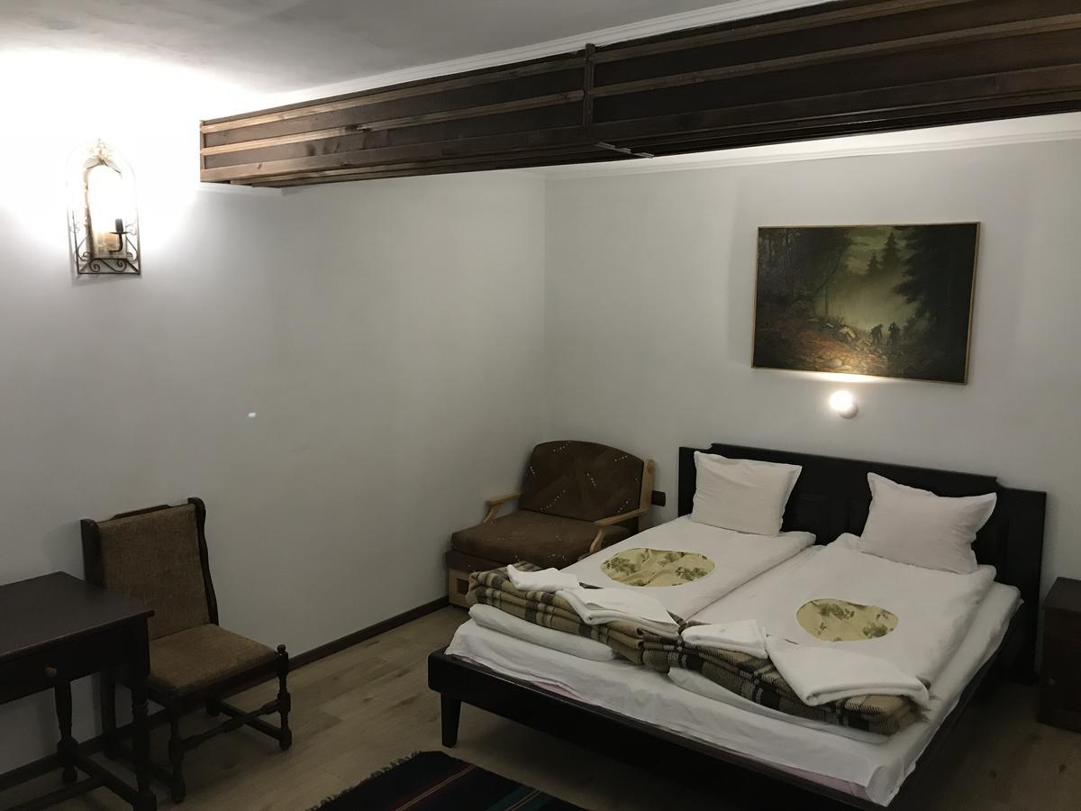 Hotel Divetsite Sliven Ngoại thất bức ảnh